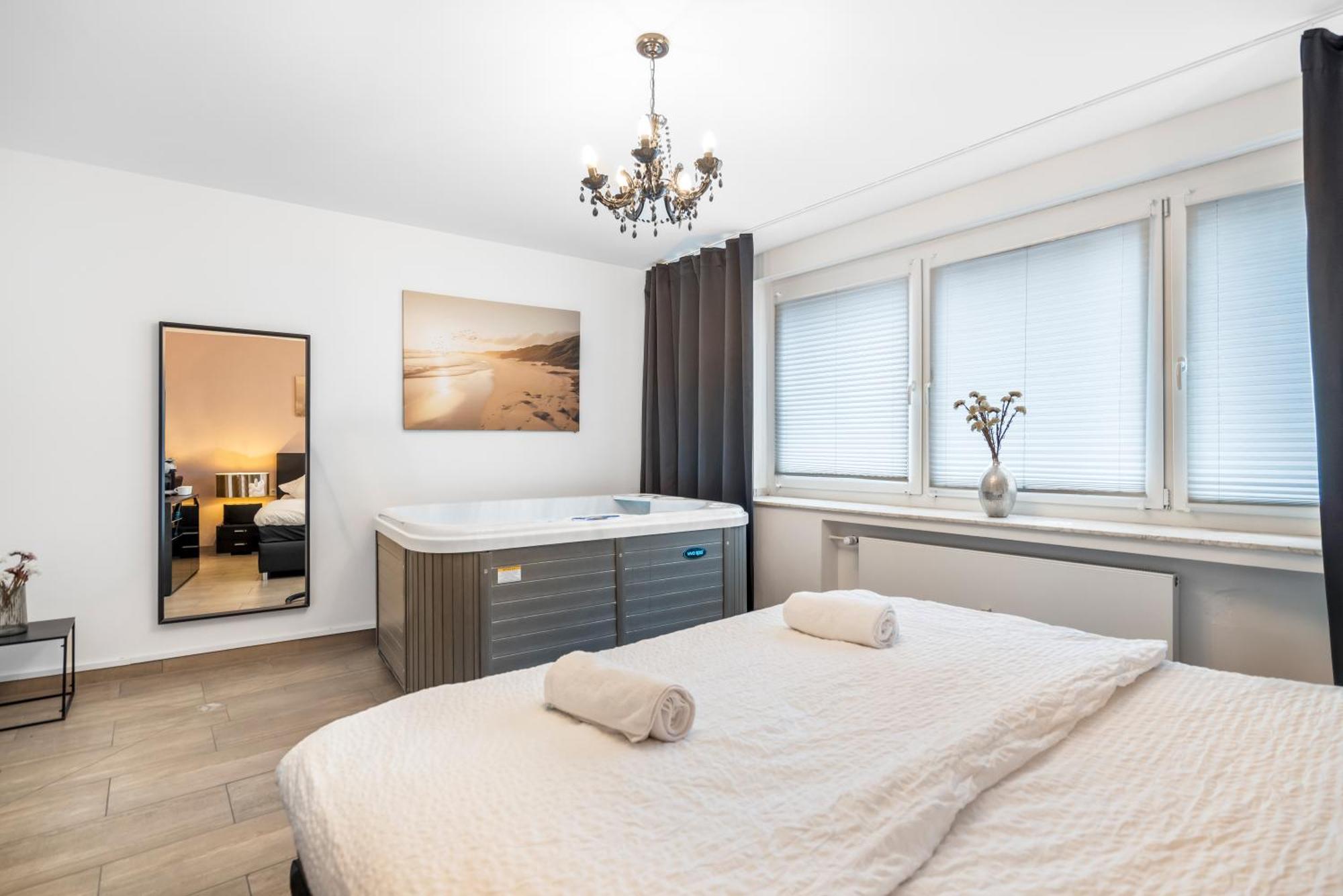 Urban Retreat Apartment - Whirpool - Top Lage Cologne Exterior photo